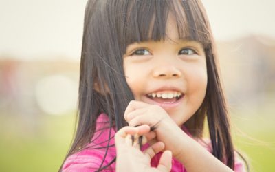 Le 20 Mars, c’est la journée internationale du bonheur : Semons des graines dès l’enfance !